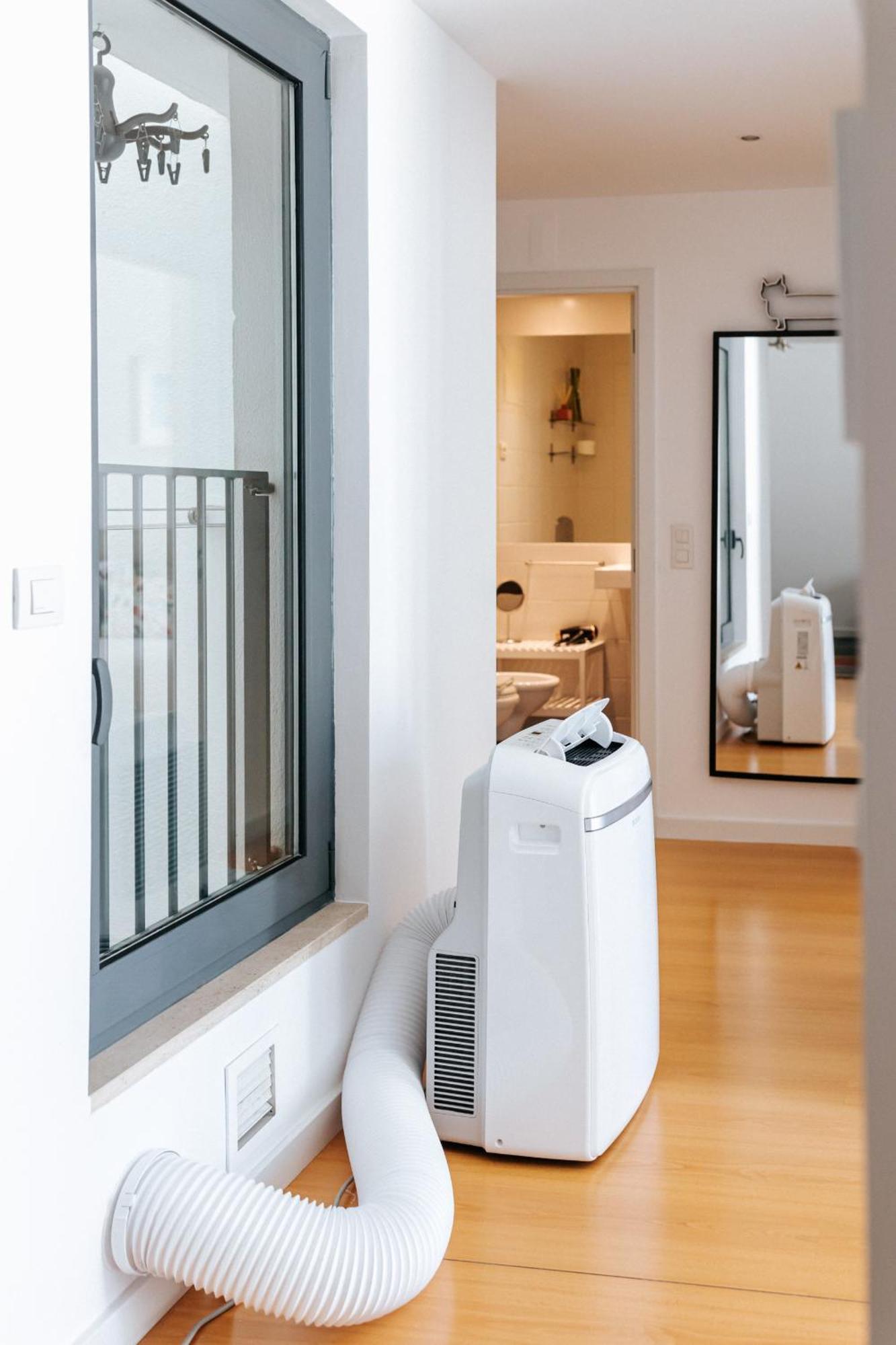 Apartment - Martim Moniz And Garage Lisbon