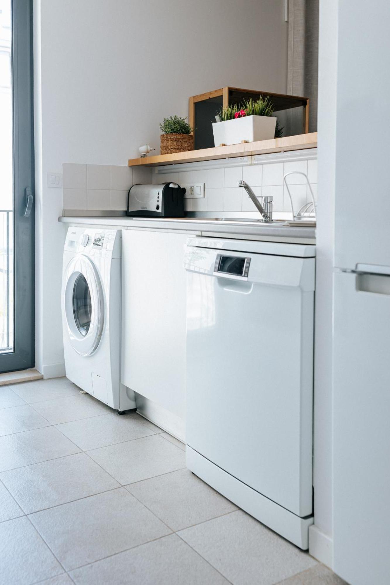Apartment - Martim Moniz And Garage *